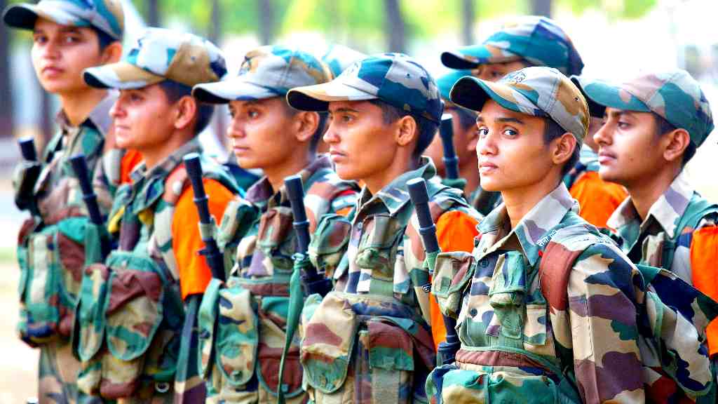 indian female in army