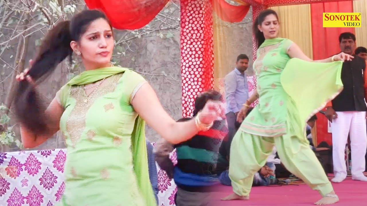 sapna dance baje raat ke 12 i e