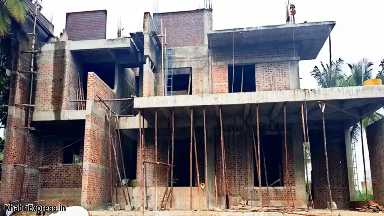 सीमेंट से लेकर ईंट और सरिया तक बढे दाम, नए घर बनाने वालों में मचा हाहाकार 1 Ghar